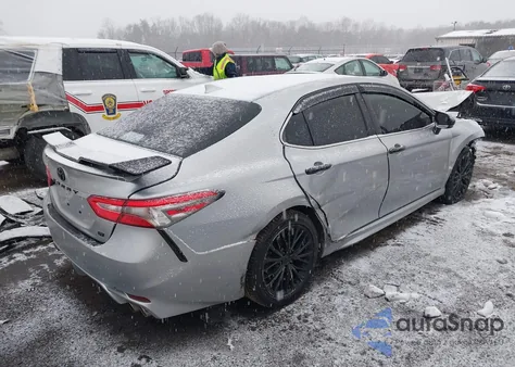 2019 Toyota Camry Se из США, поврежденный, VIN 4T1B11HK8KU271526